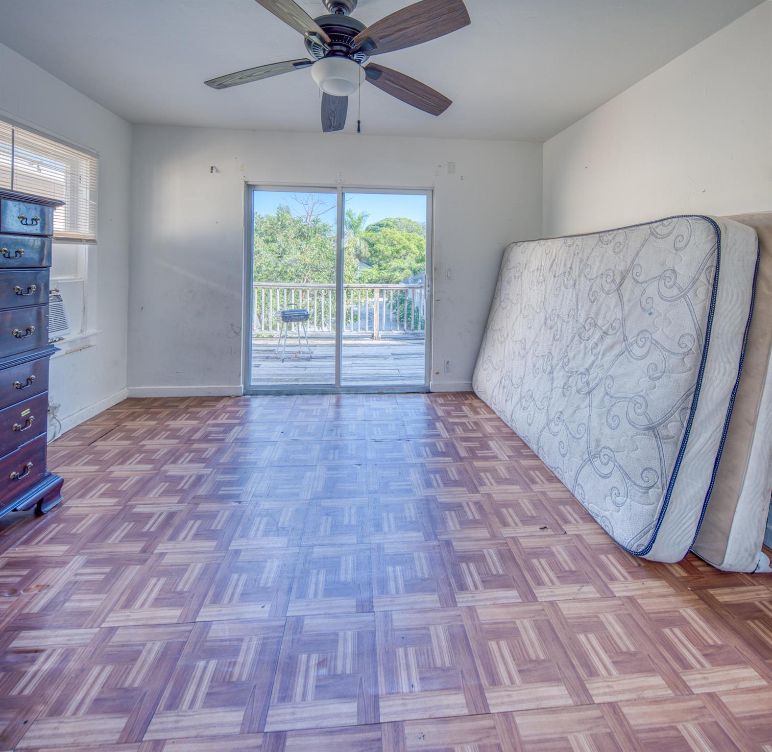 LAKE WORTH TOWN OF - Residential Lease