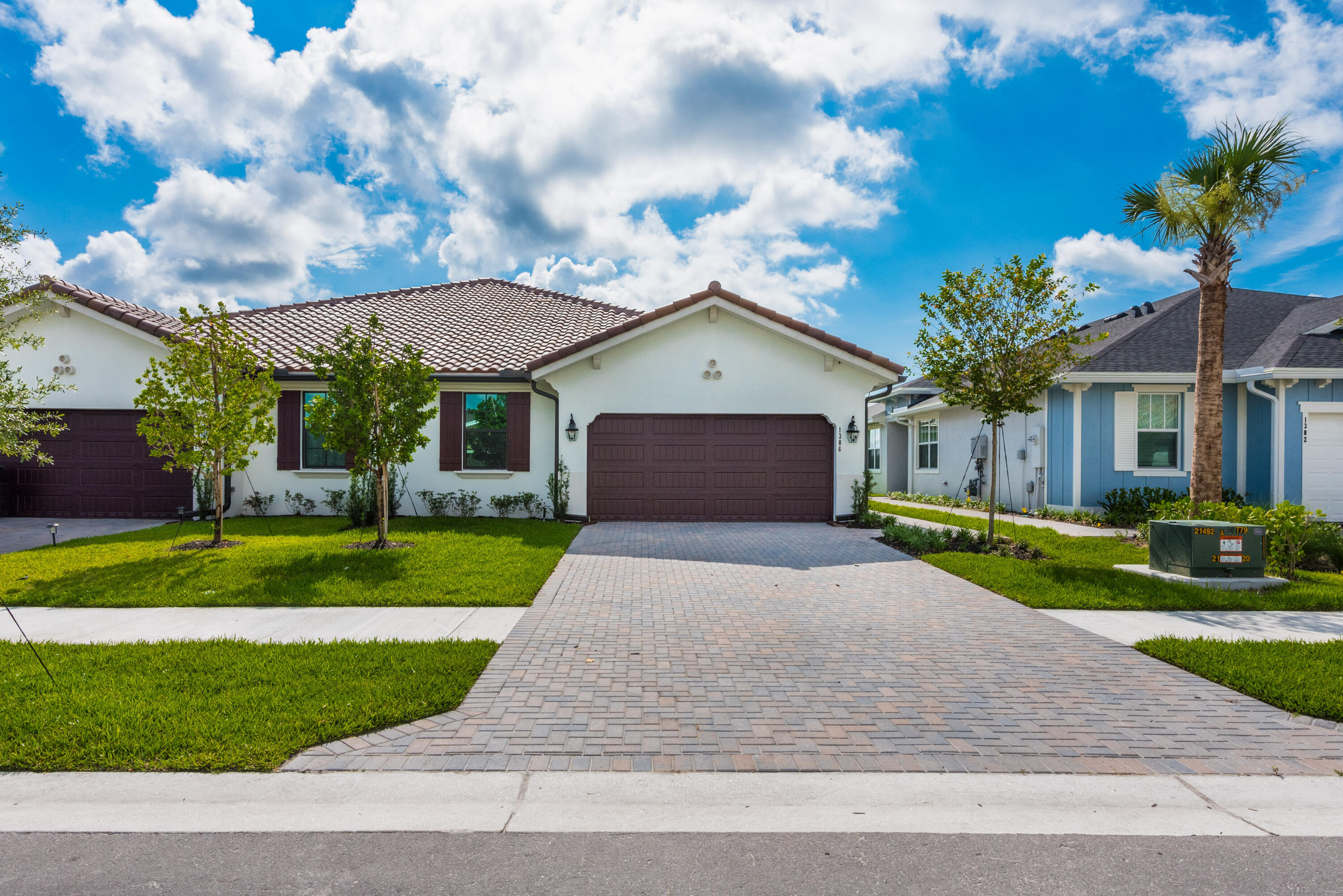 1306 Tangled Orchard Trace