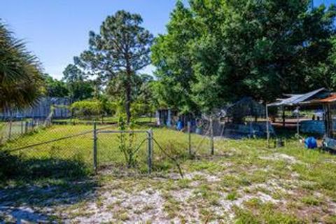 Mobile Home in Clewiston FL 760 Sendero Street St 28.jpg