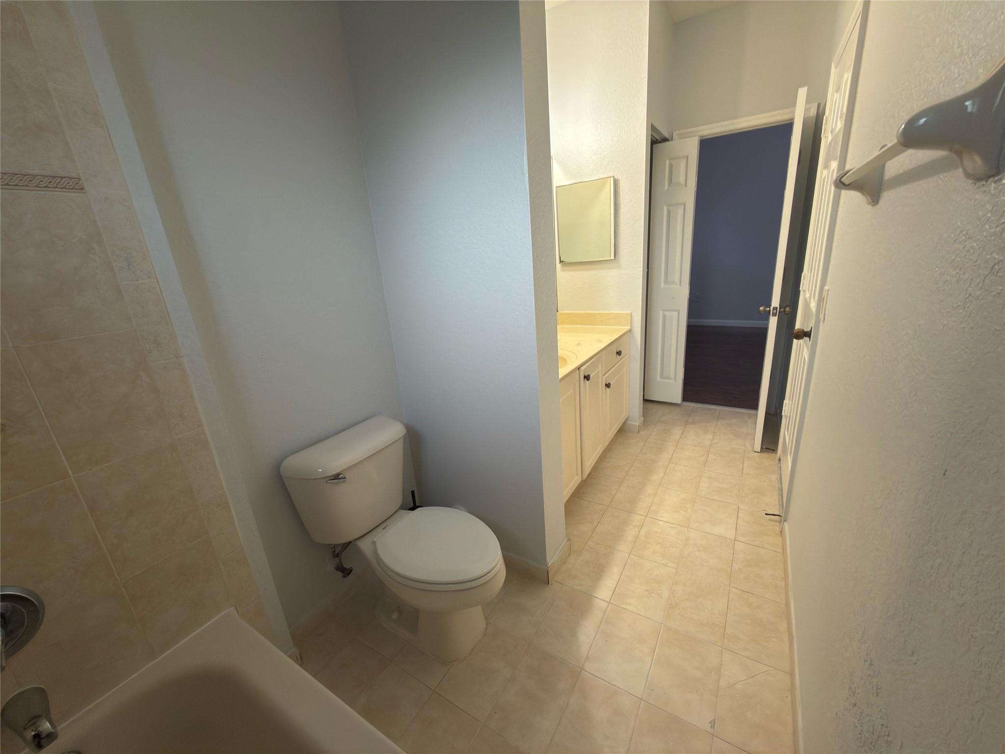 Santa Monica 175-8 B - Residential Lease