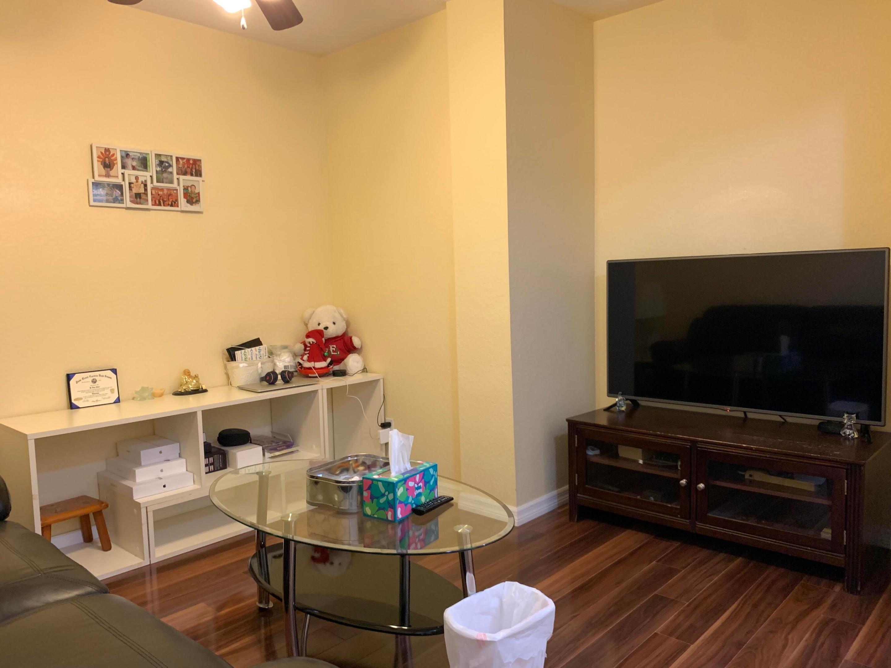 Thousand Oaks - Residential Lease