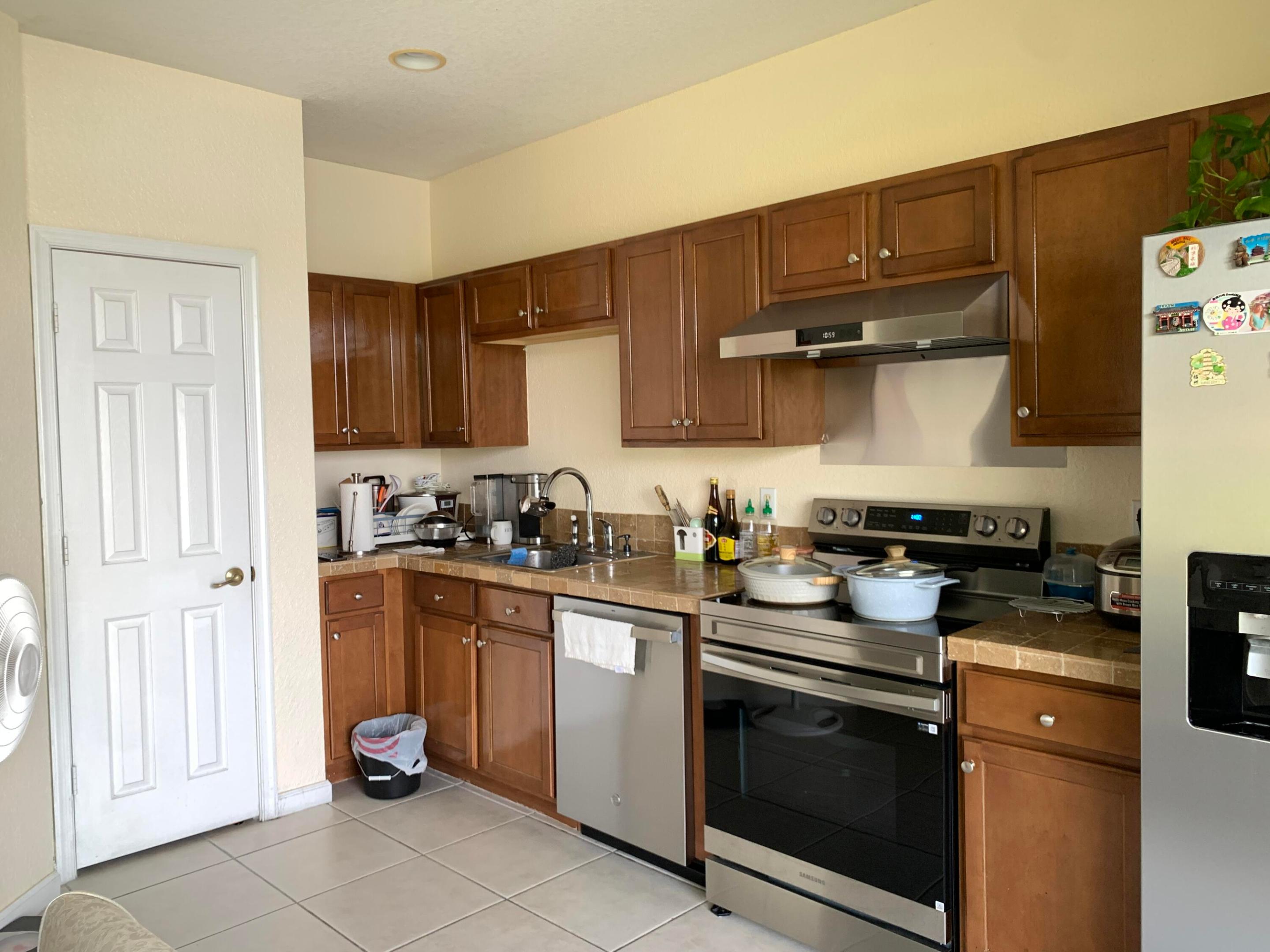 Thousand Oaks - Residential Lease