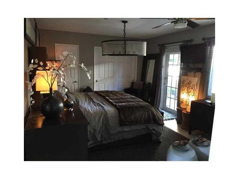 Poinsettia Heights - Residential Lease