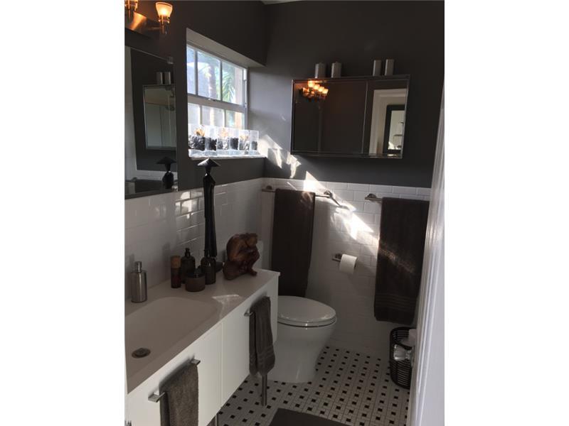 Poinsettia Heights - Residential Lease