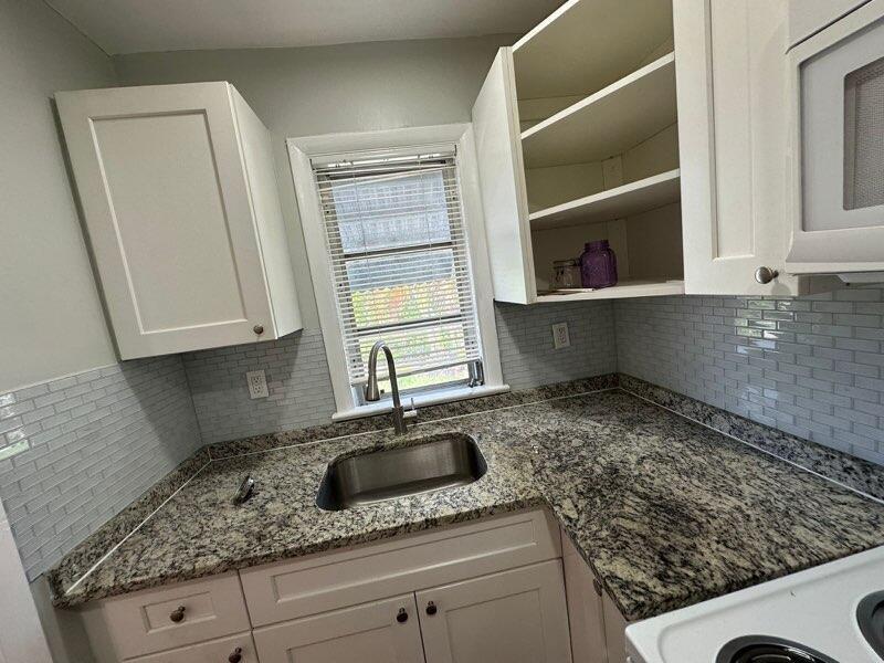 LAKE WORTH TOWN OF - Residential Lease