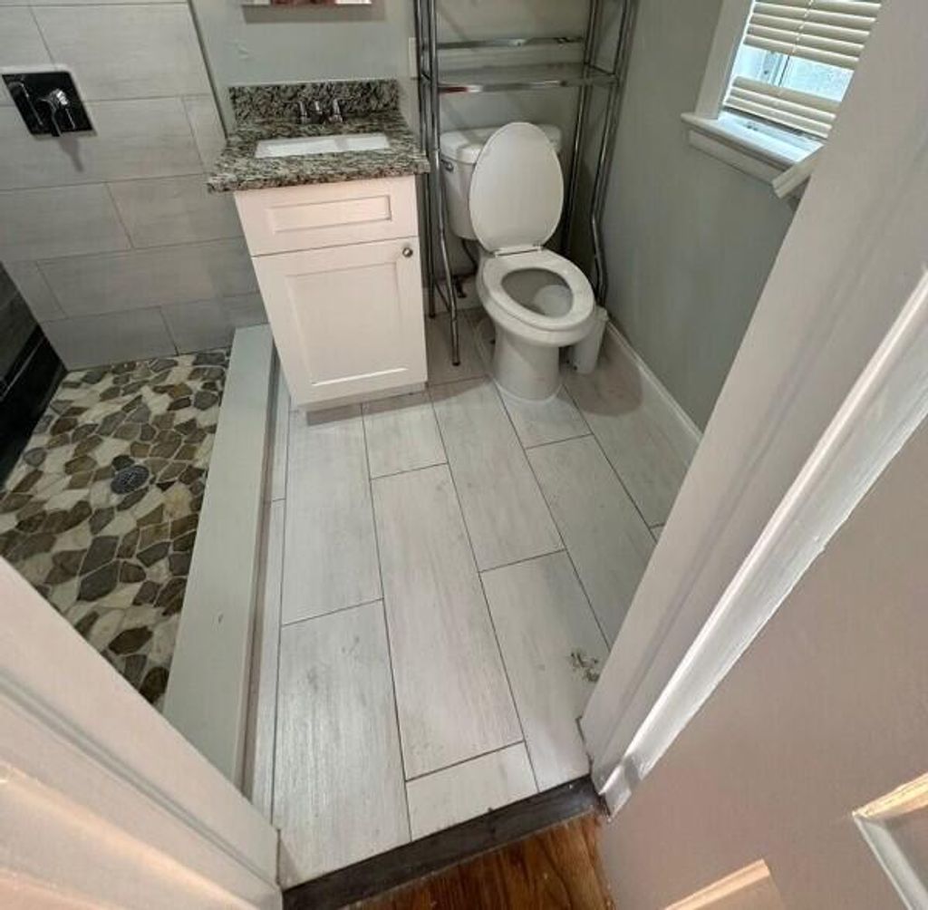 Photo of 631 N Federal Highway, Lake Worth Beach, FL 33460 (MLS # R11107371)