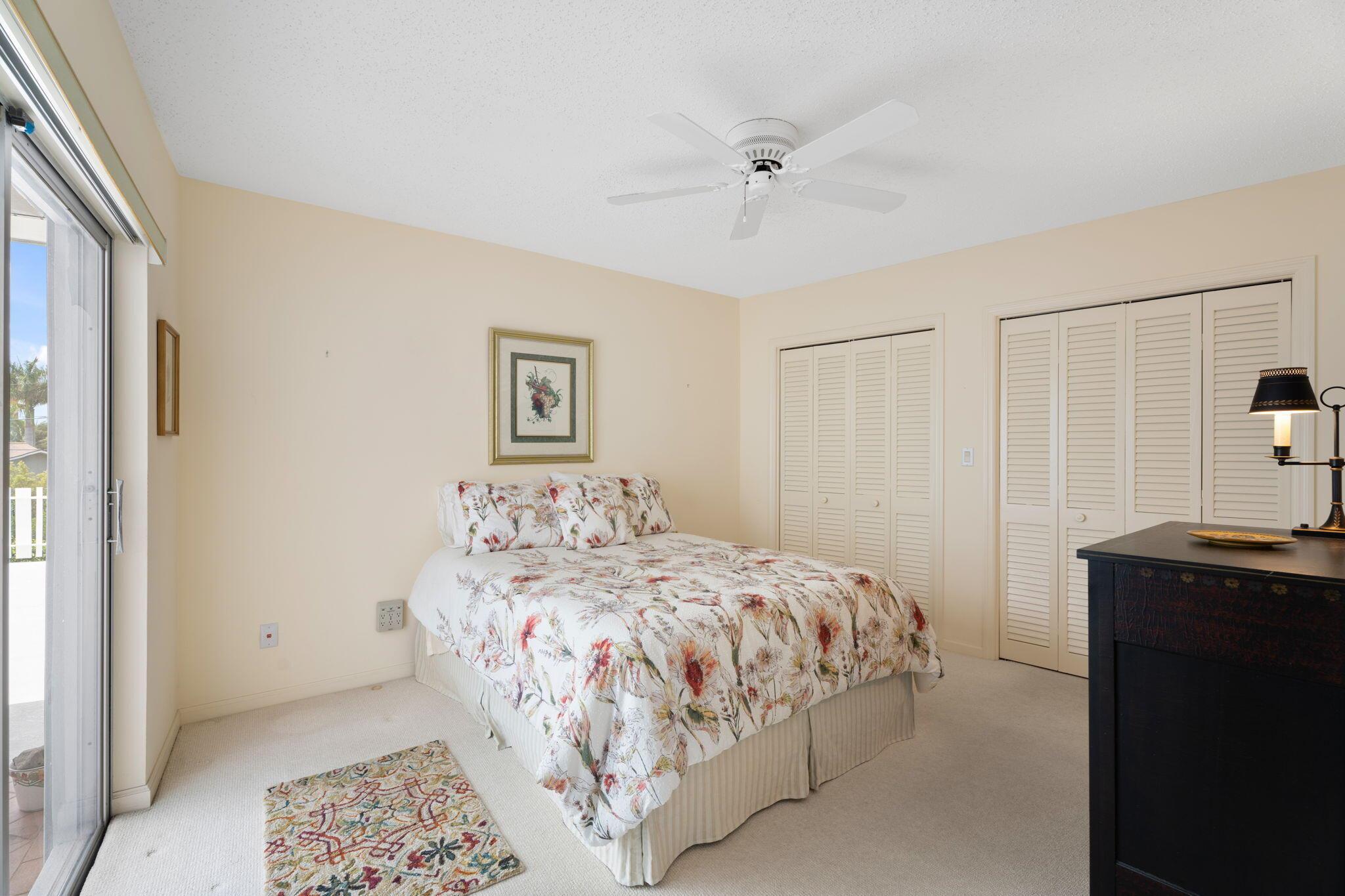 BIRKDALE CONDO APTS DECL - Residential