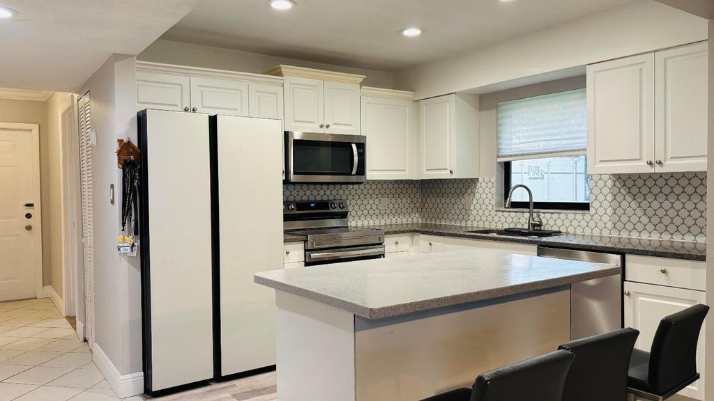 Photo of 9521 Boca Cove Circle #505, Boca Raton, FL 33428 (MLS # R11158370)