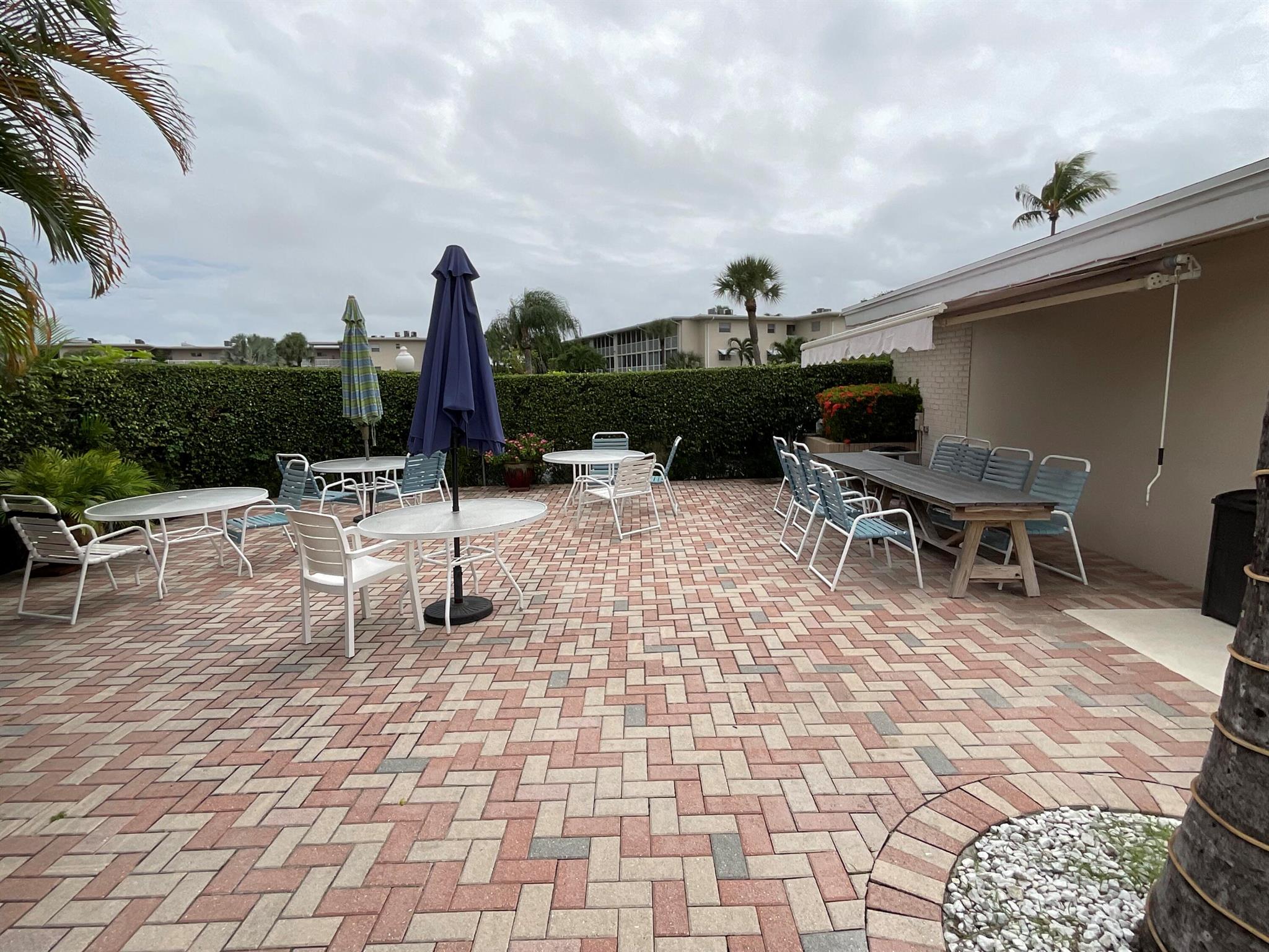 LAKE CLARKE GARDENS - Residential