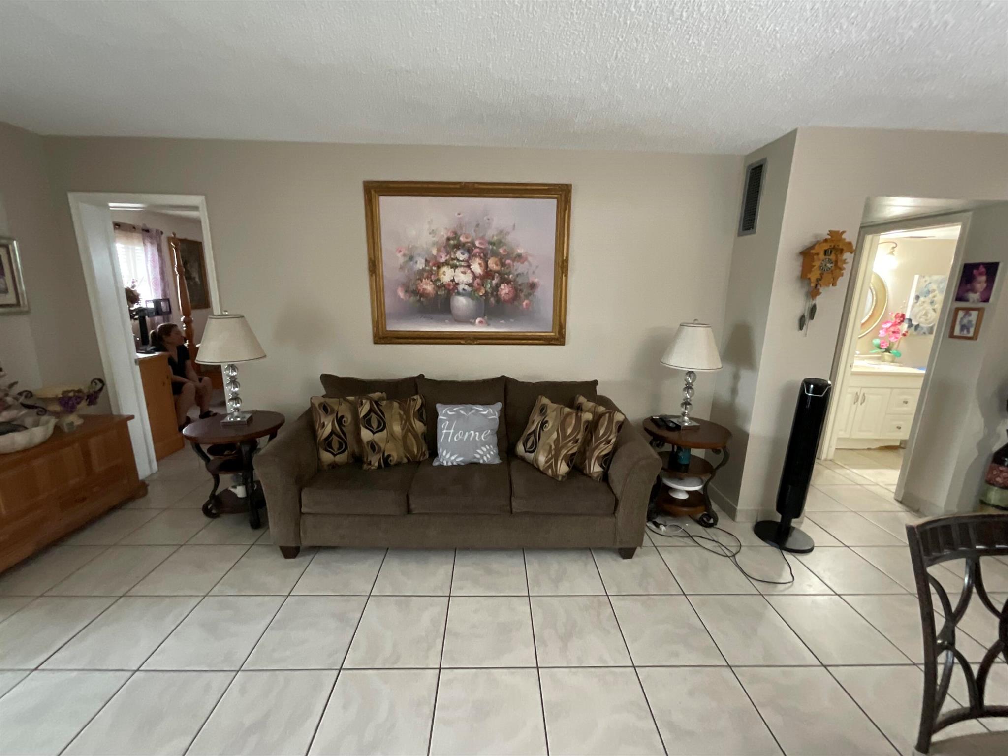 LAKE CLARKE GARDENS - Residential