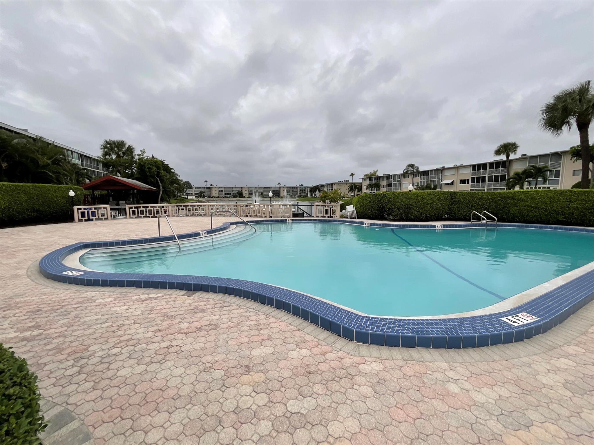 LAKE CLARKE GARDENS - Residential
