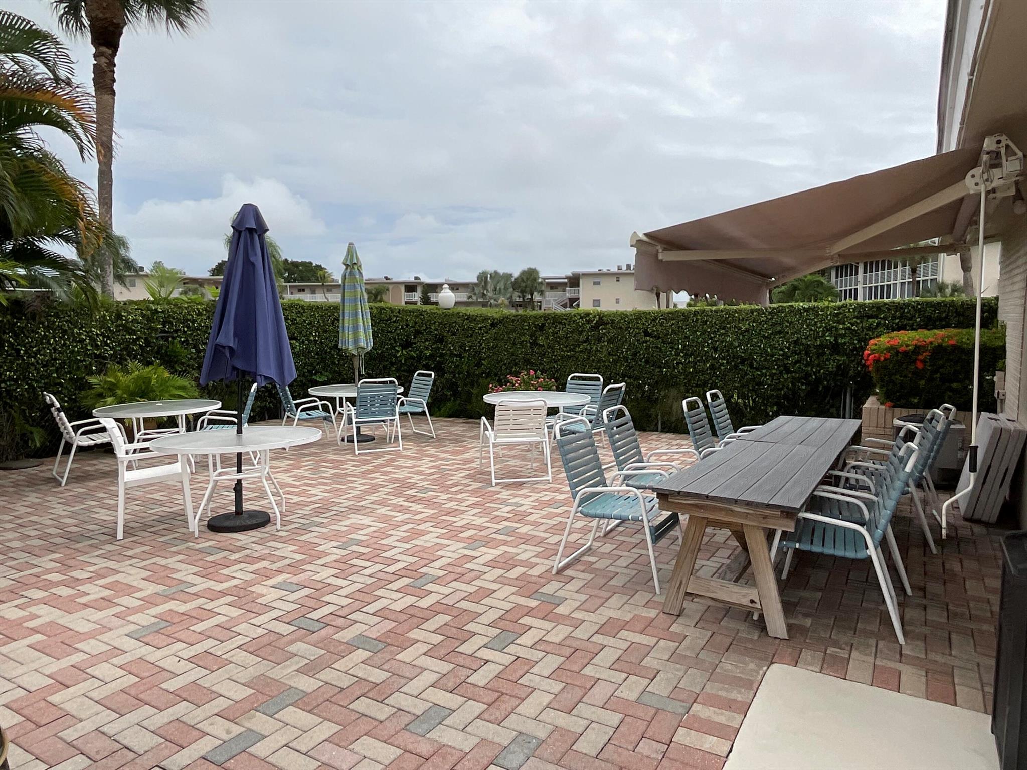 LAKE CLARKE GARDENS - Residential