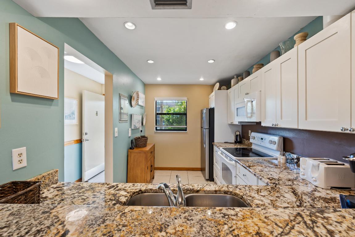 SAND DOLLAR VILLAS CONDOMINIUM C - Residential