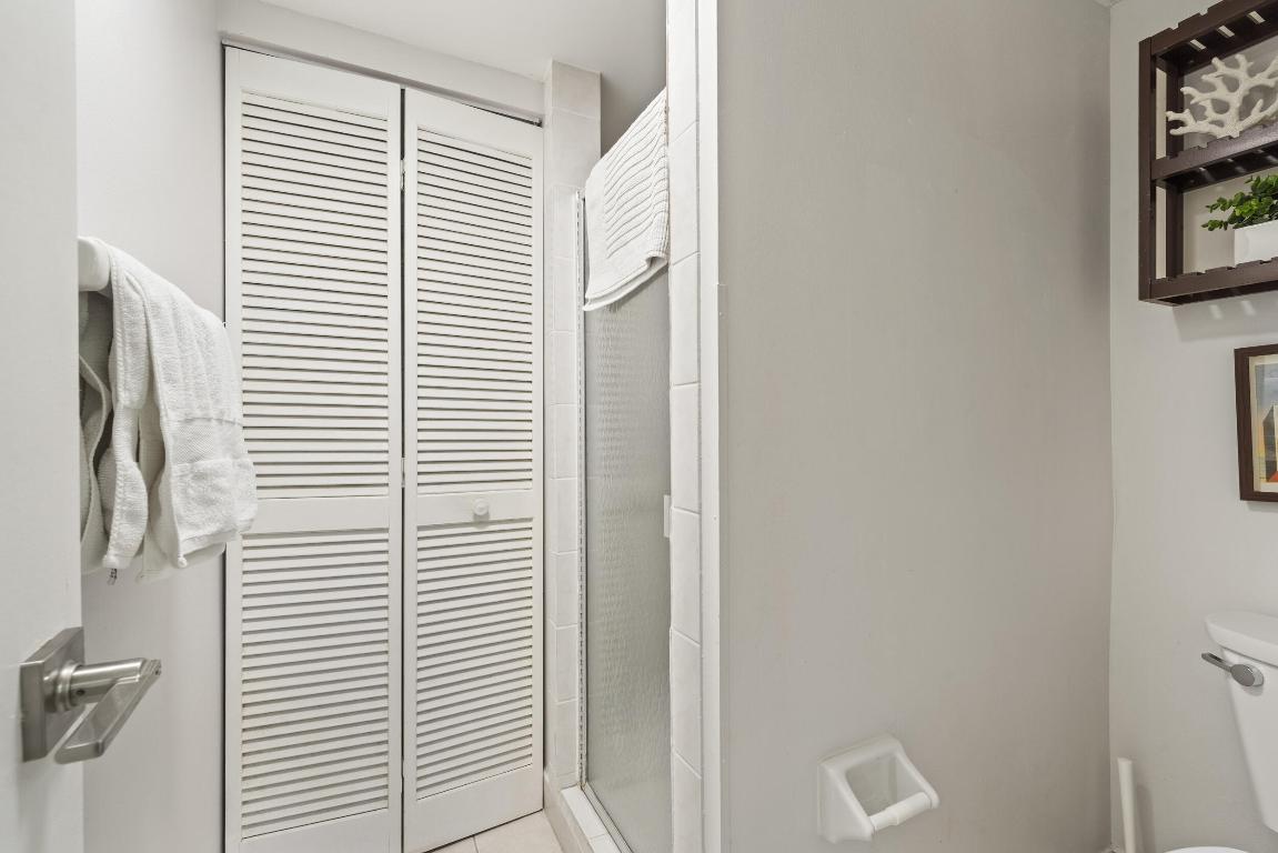 SAND DOLLAR VILLAS CONDOMINIUM C - Residential