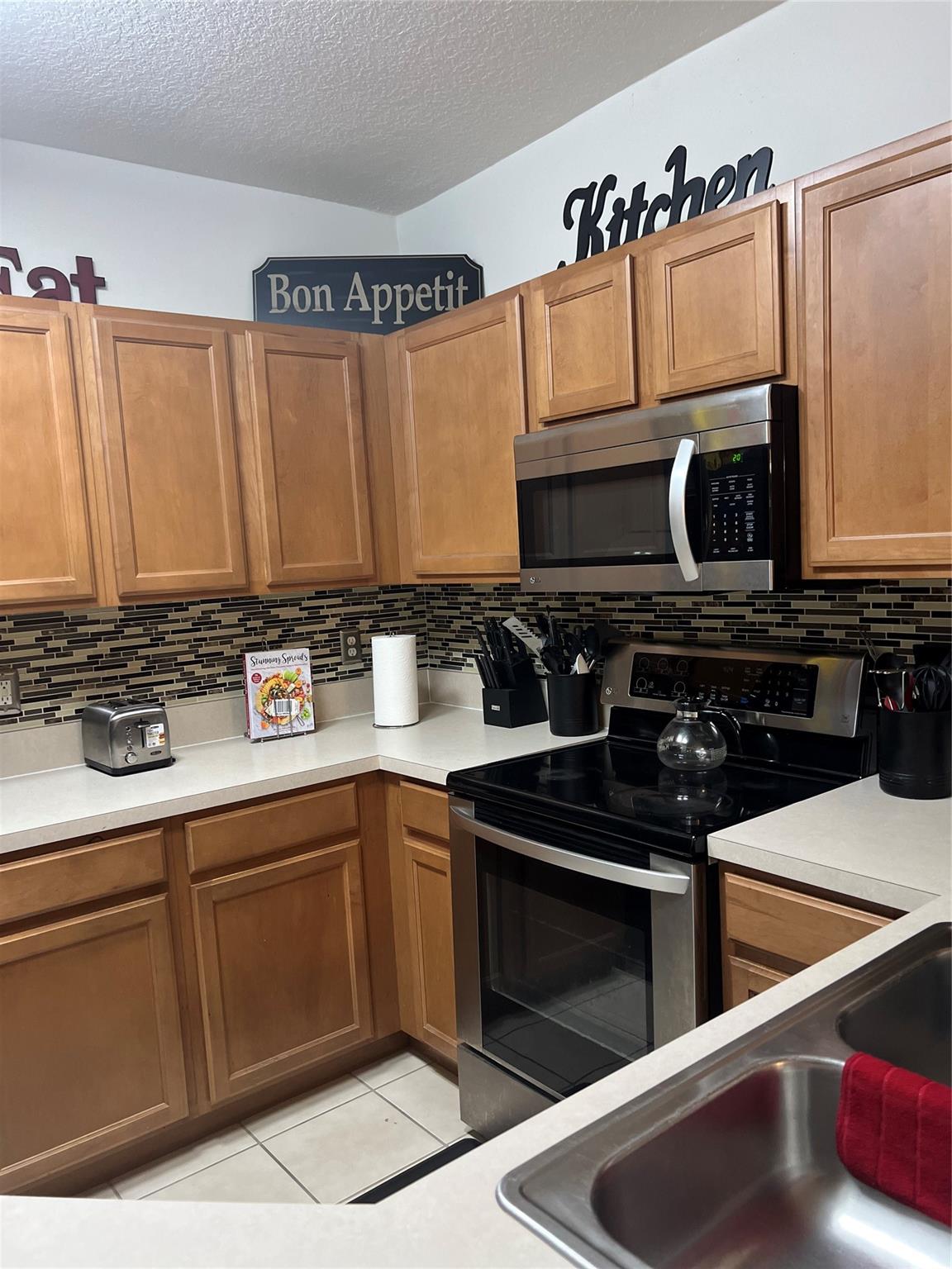 CYPRESS LANDING - Residential