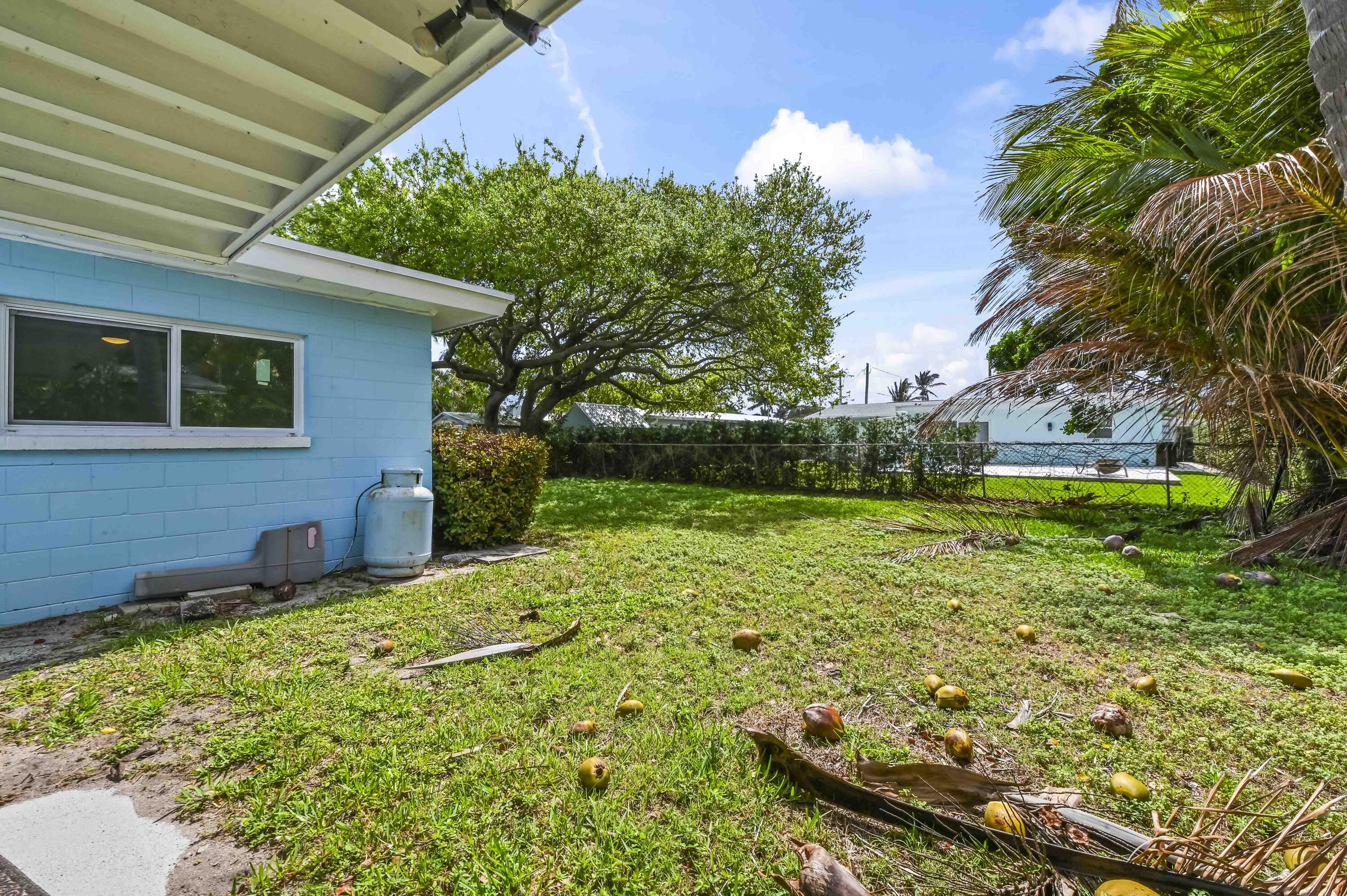 SURFSIDE - Residential