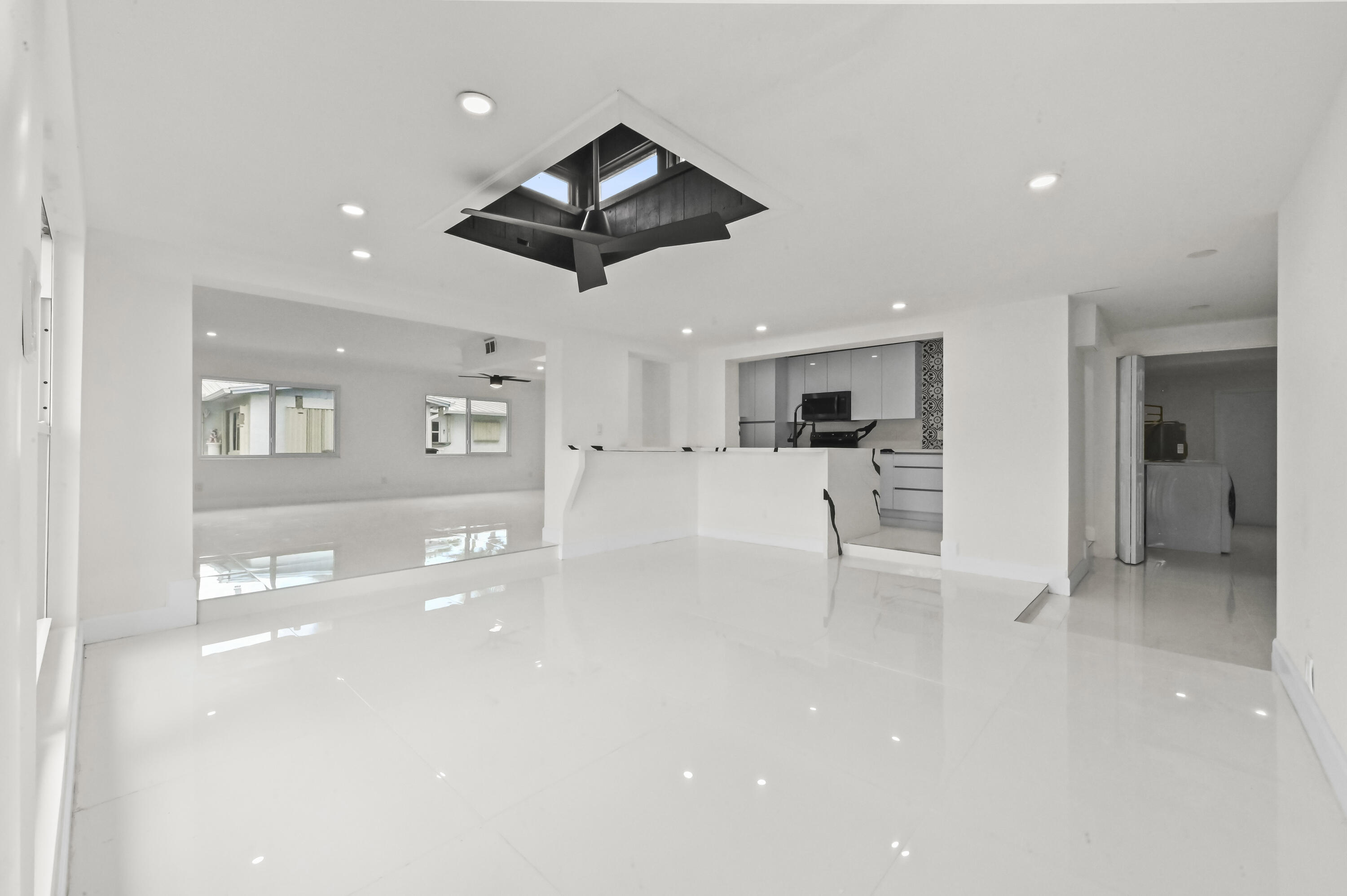 SURFSIDE - Residential