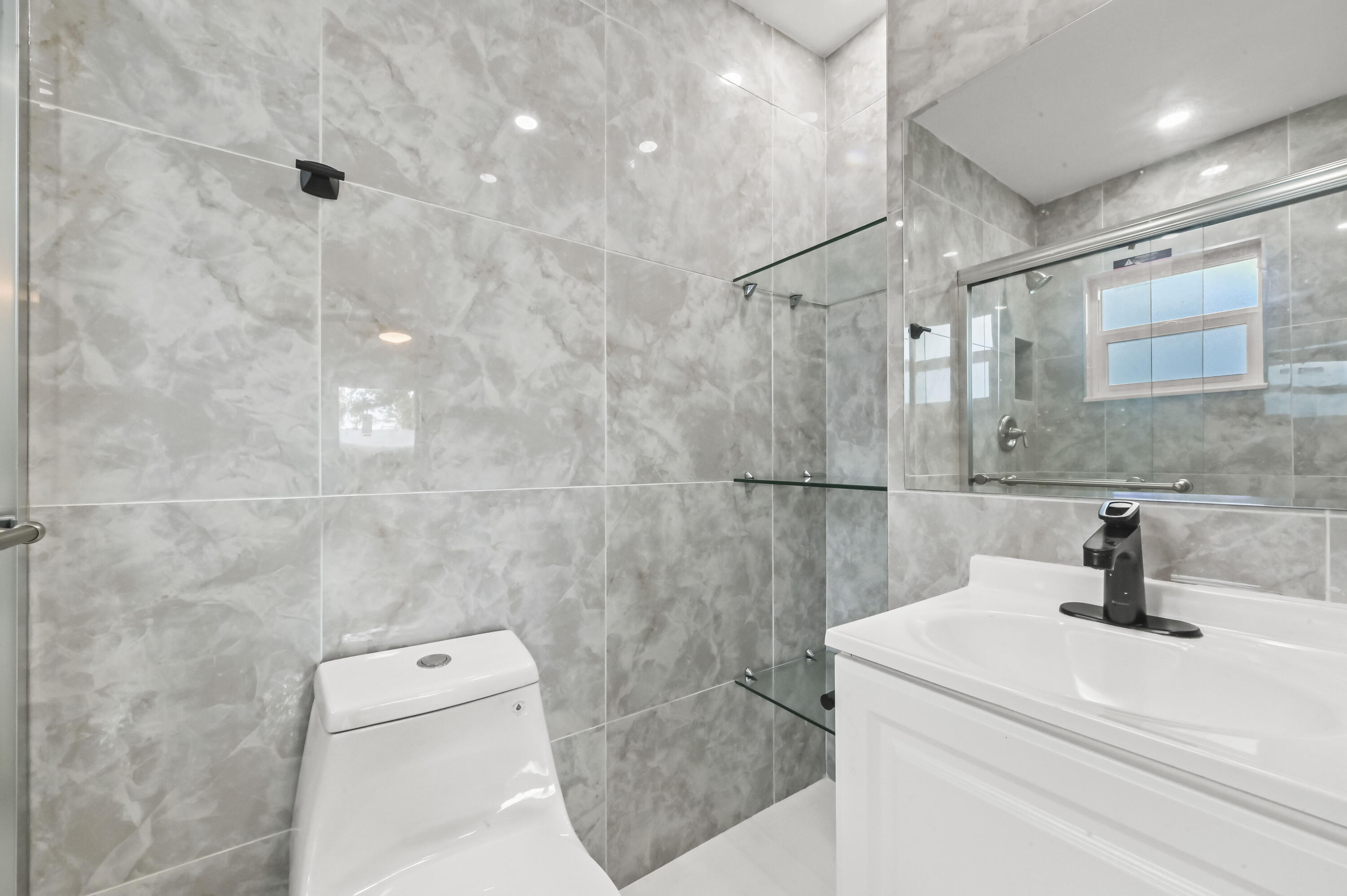 SURFSIDE - Residential