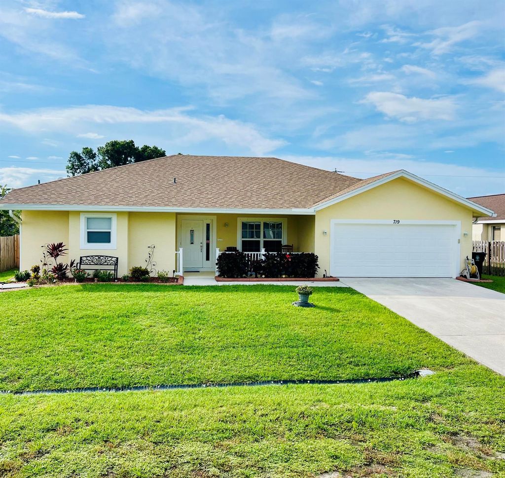 Photo of 719 SW Andrew Road, Port Saint Lucie, FL 34953 (MLS # R11104727)