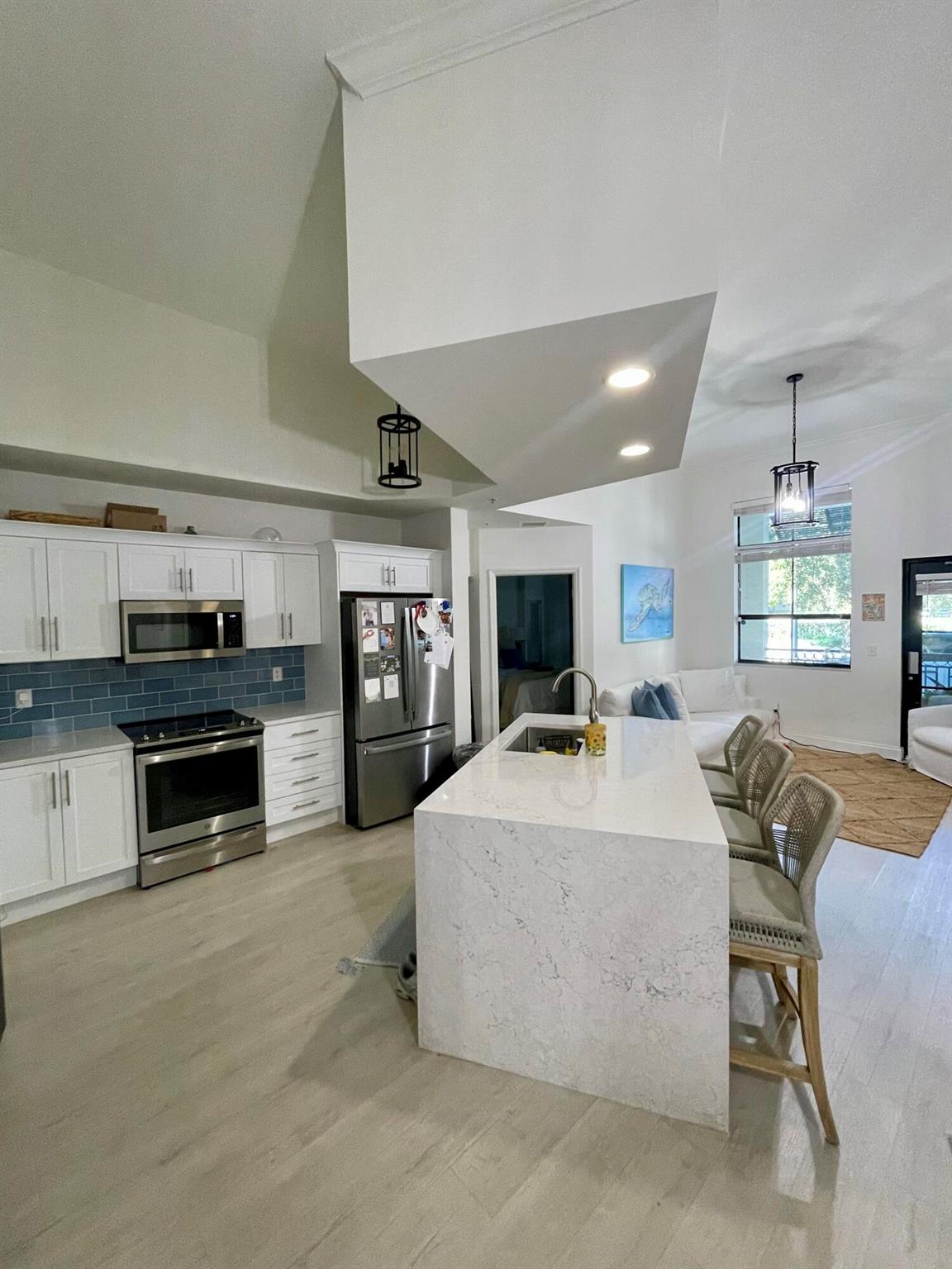 PRADO CONDO - Residential Lease