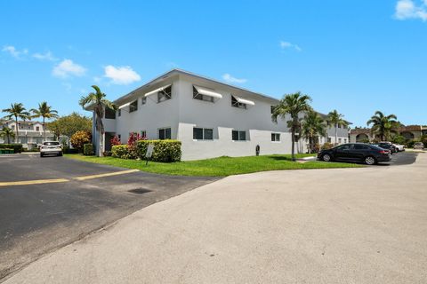 2120 NE 42nd St 6A Lighthouse Point FL 33064