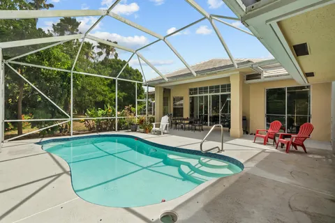 406 SW Fairway Landing, Port St Lucie, FL MLS: R10978070