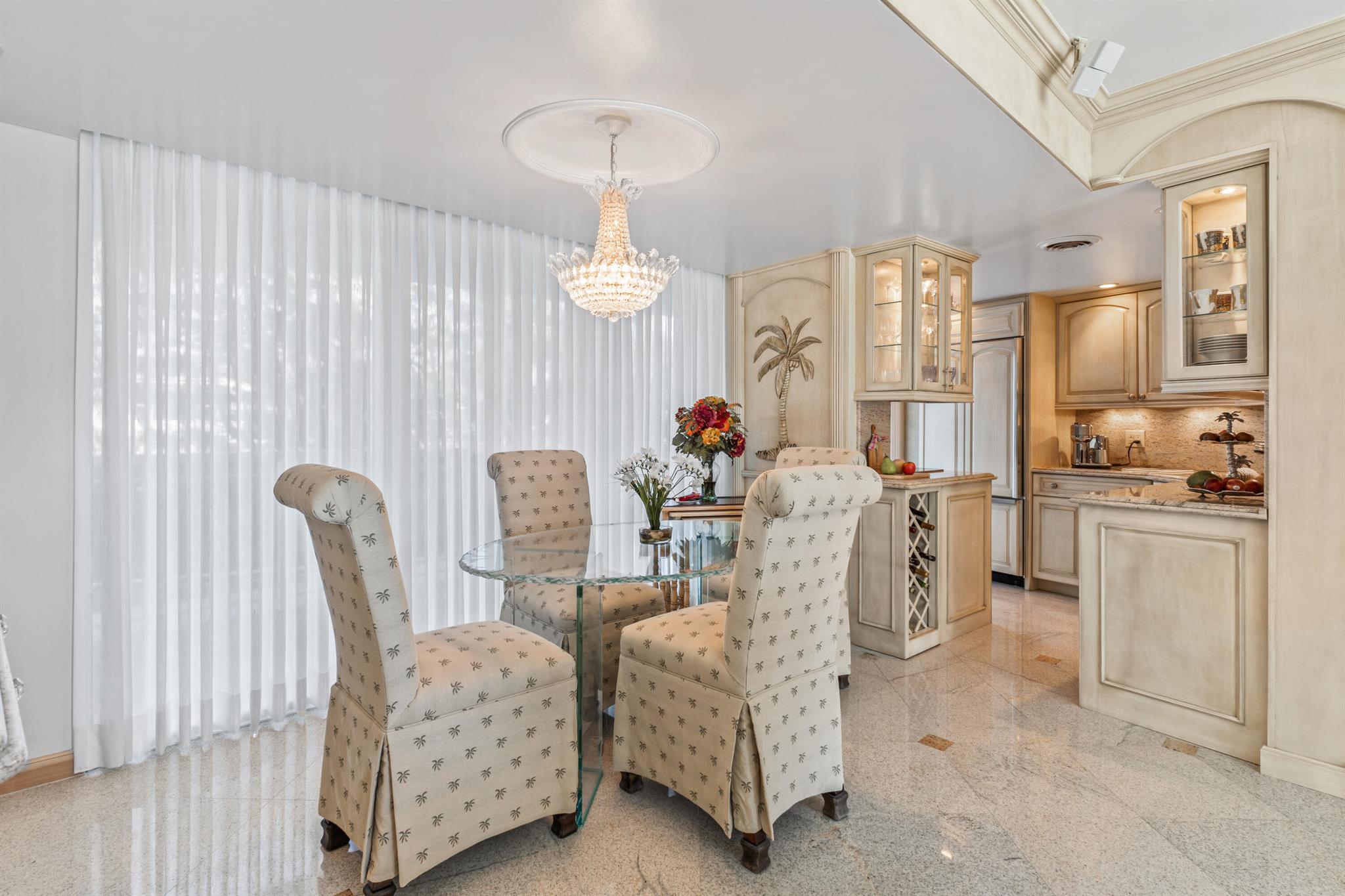 1213 S Ocean Boulevard 2-B