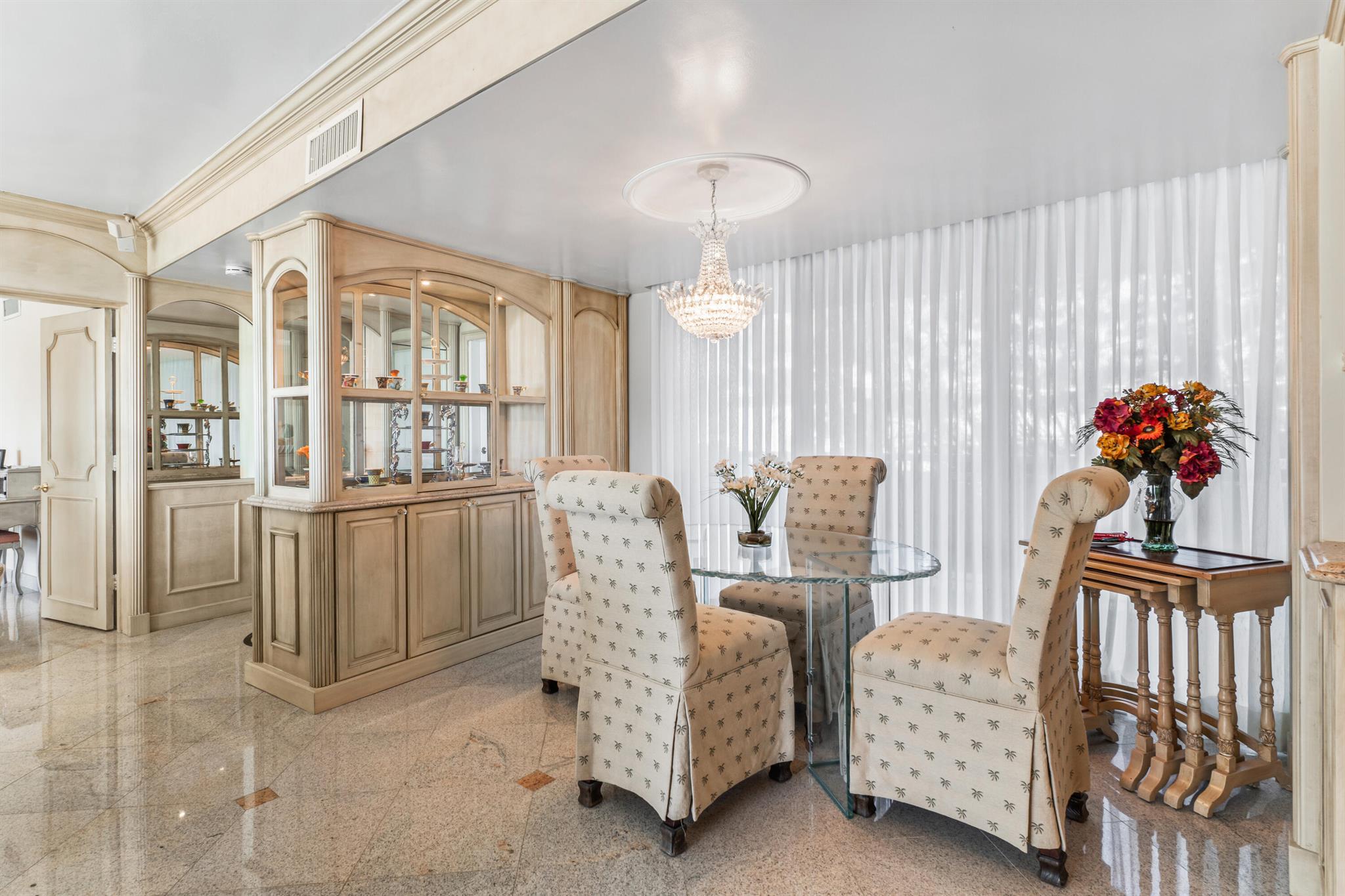 1213 S Ocean Boulevard 2-B