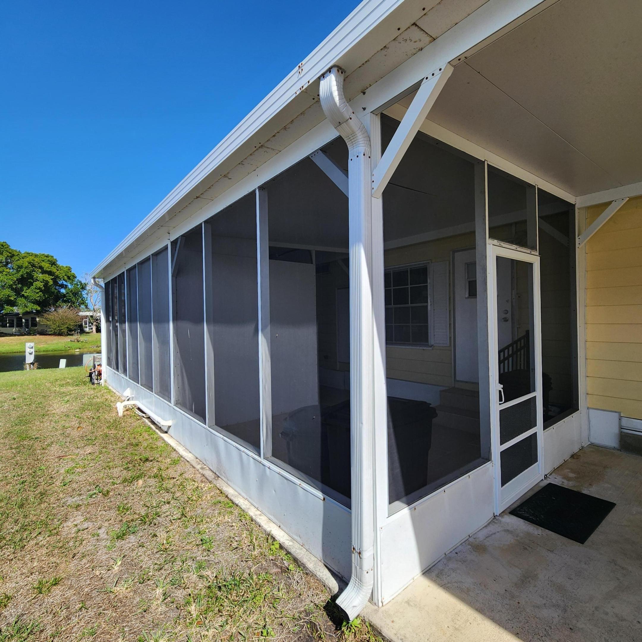 Spanish Lakes Riverfront - Residential