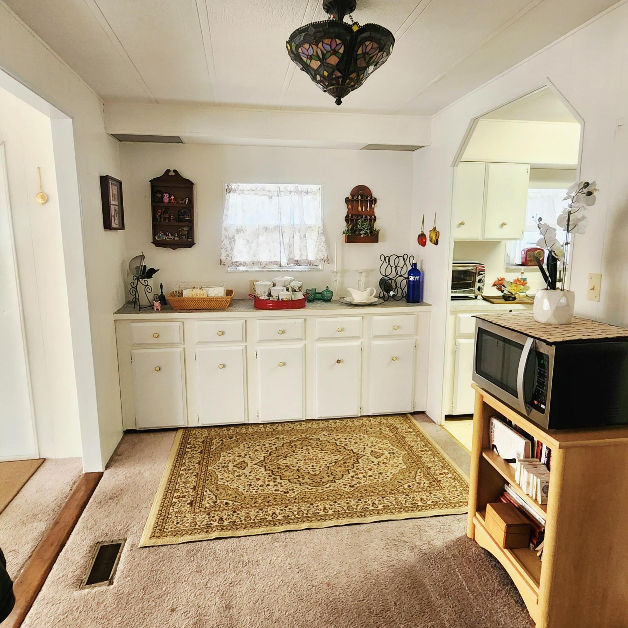 Spanish Lakes Riverfront - Residential