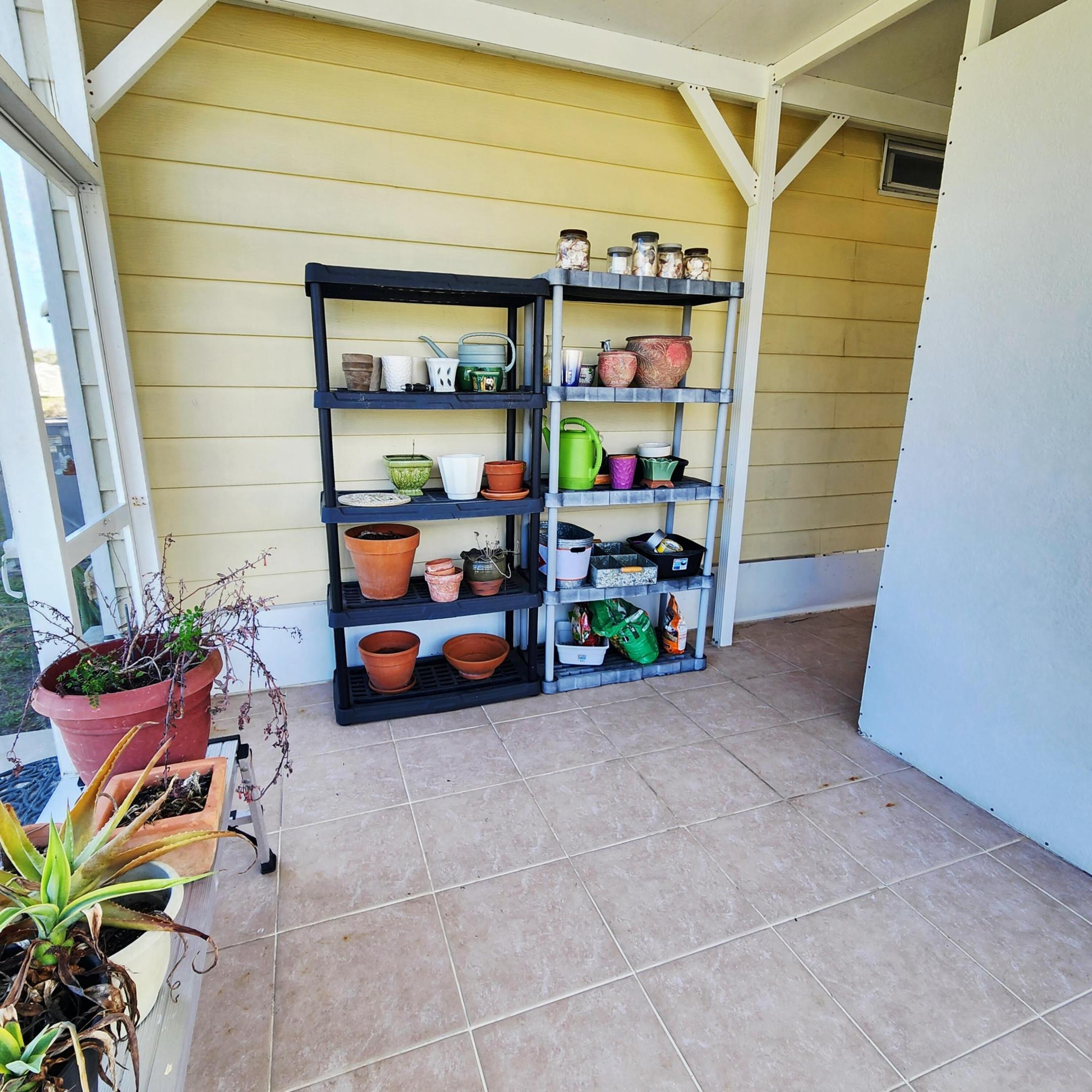 Spanish Lakes Riverfront - Residential