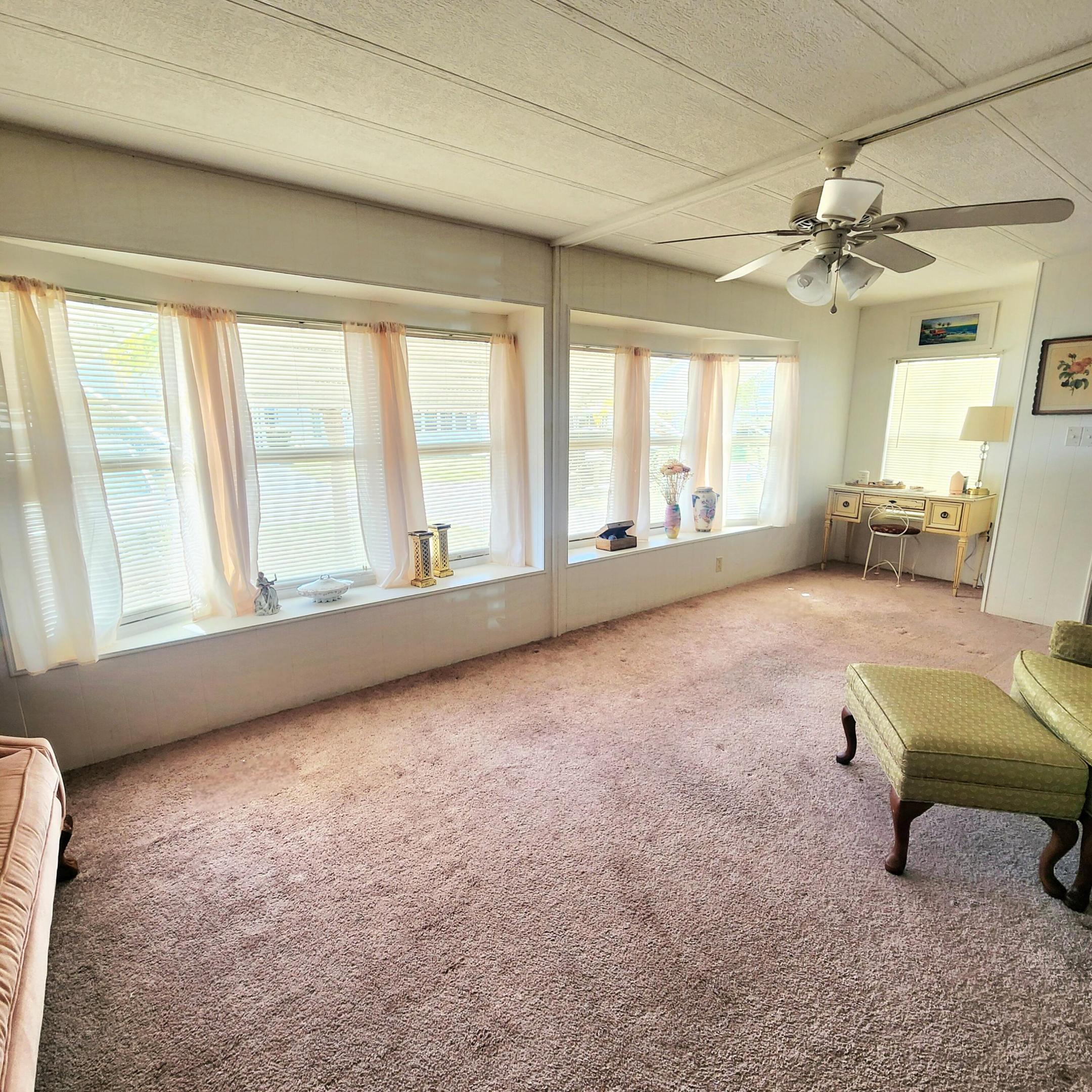 Spanish Lakes Riverfront - Residential