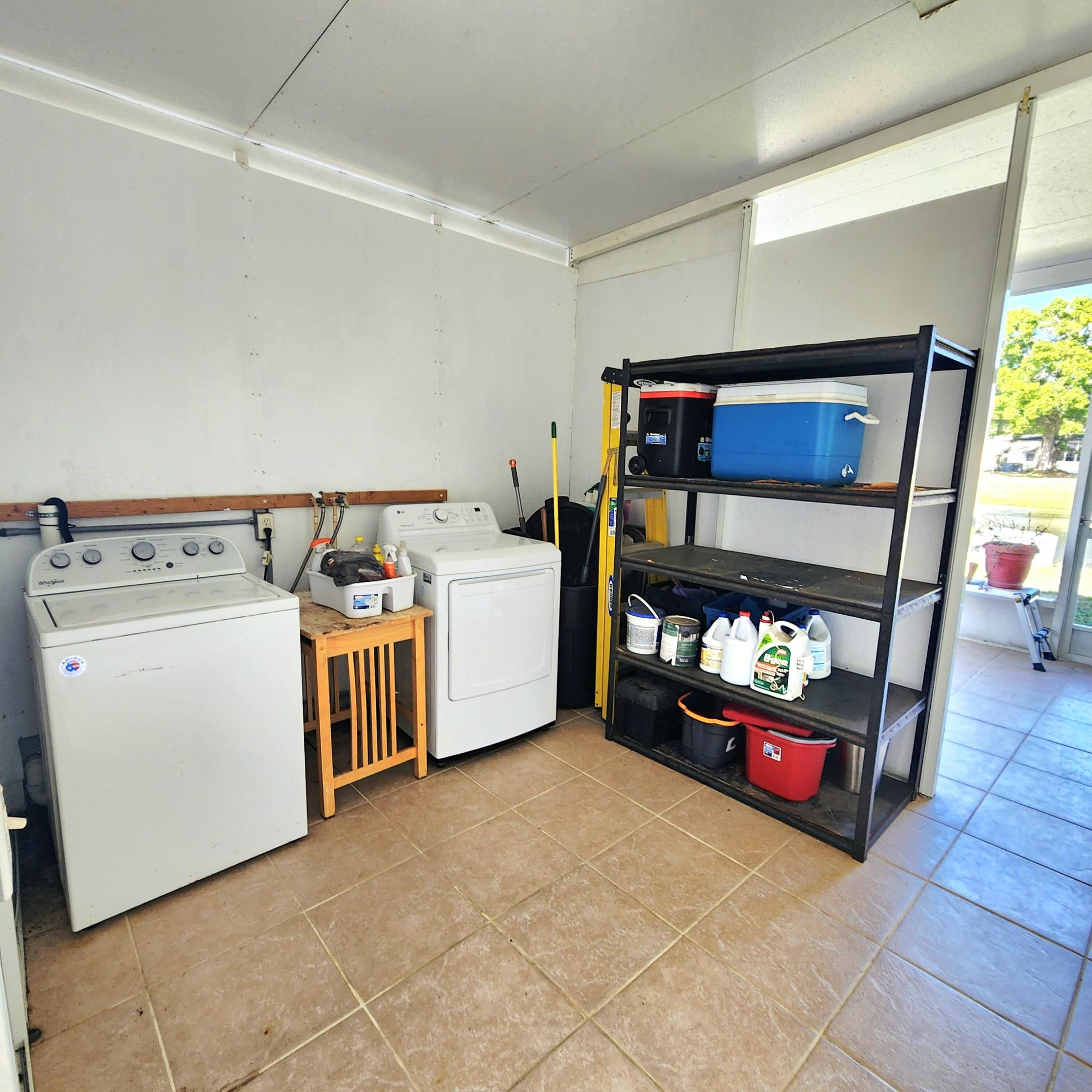 Spanish Lakes Riverfront - Residential