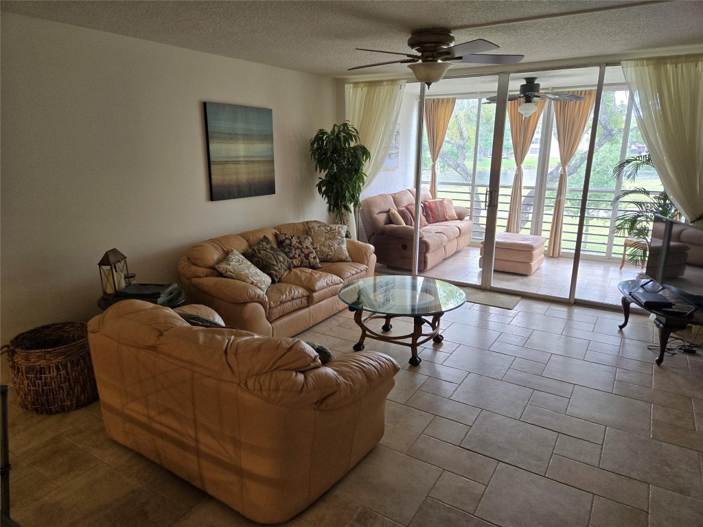 Sabal Palm - Residential