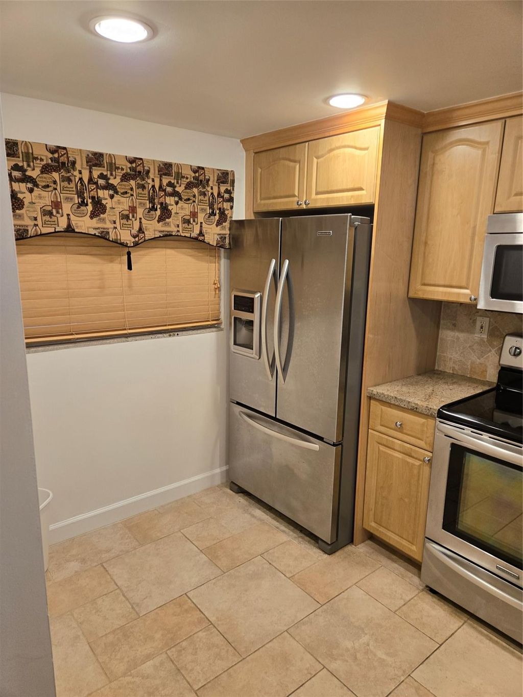 Photo of 9531 Seagrape Dr #205, Davie, FL 33324 (MLS # F10537177)