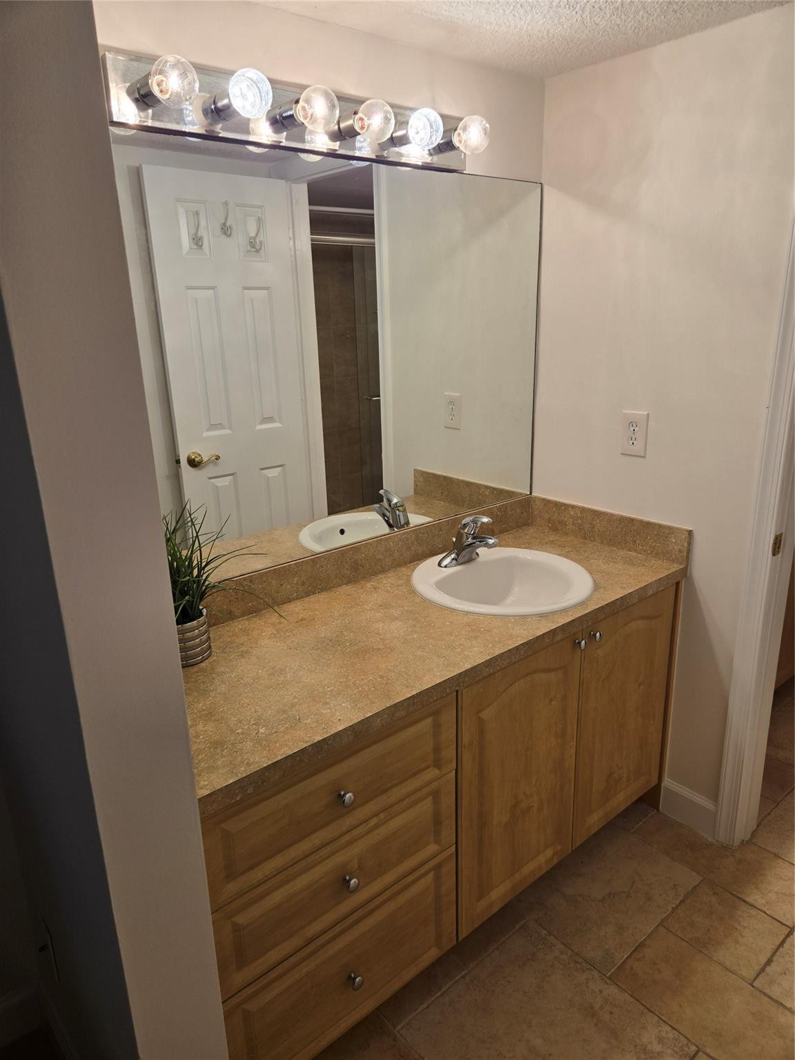 Sabal Palm - Residential