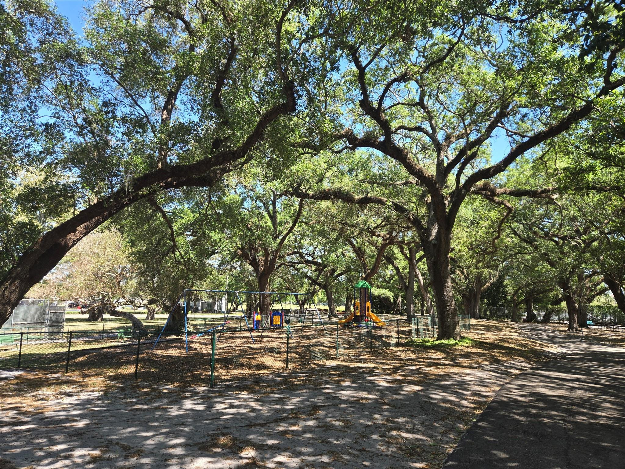 Sabal Palm - Residential