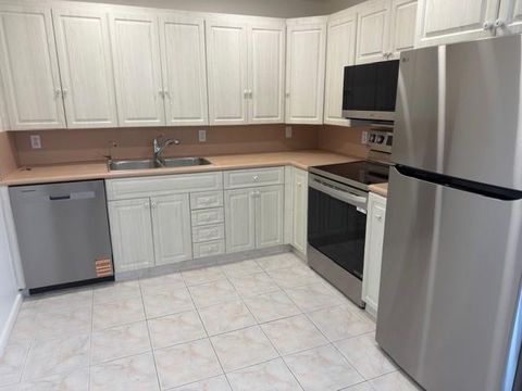 2053 Rexford C 2053 Boca Raton FL 33434