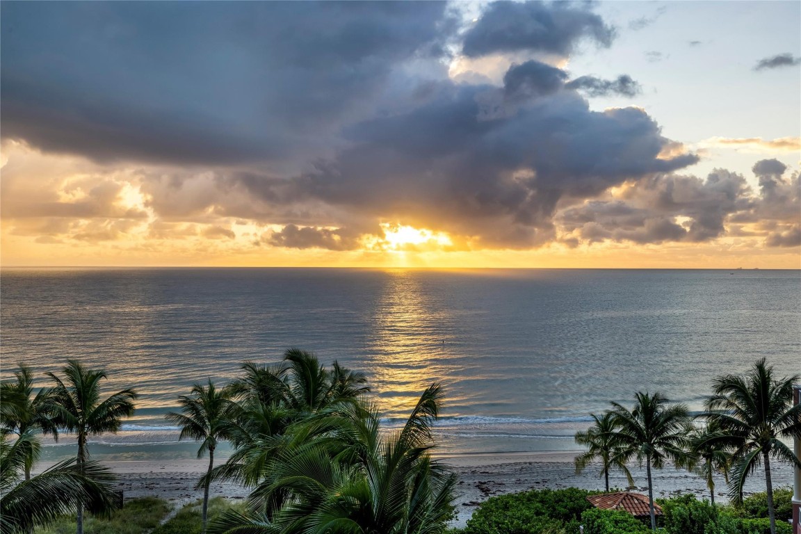 Auberge Residences - Residential