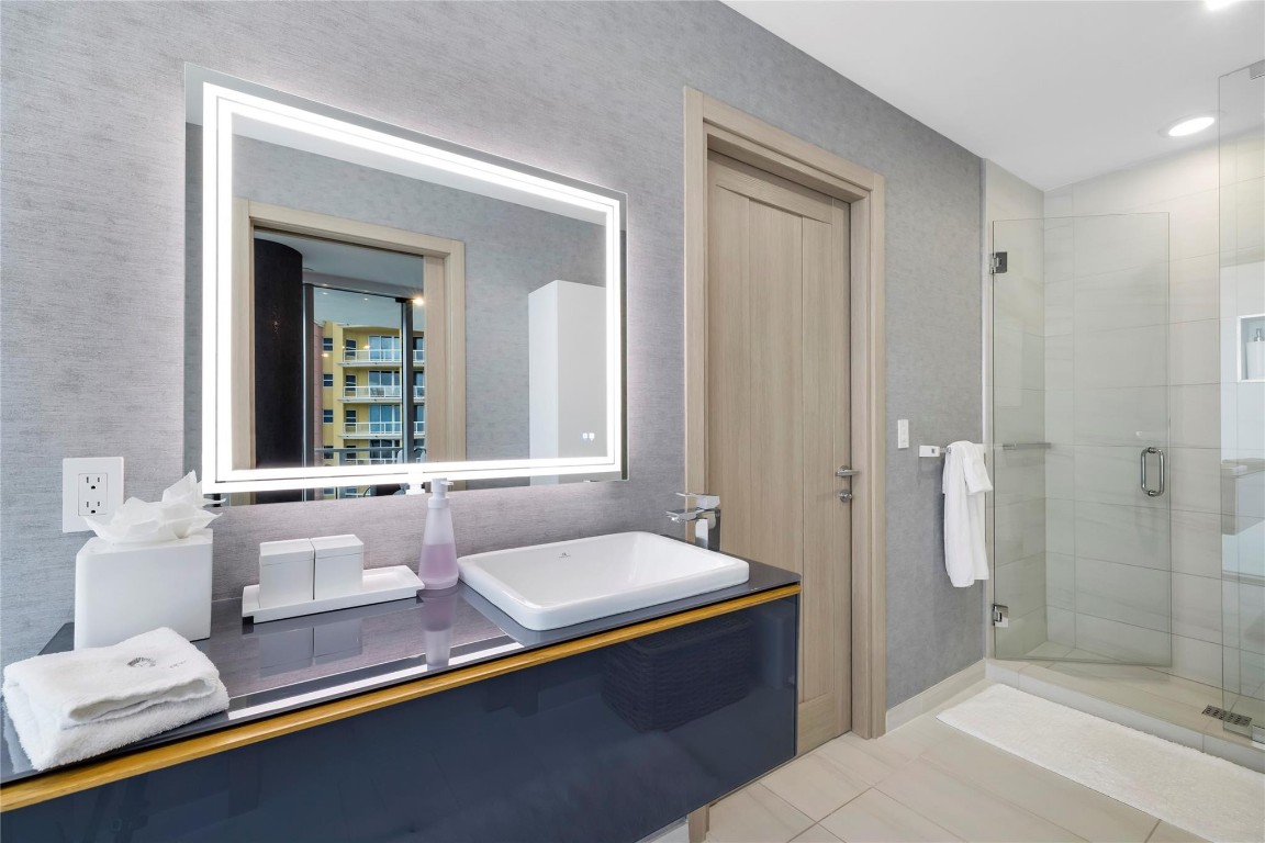 Auberge Residences - Residential