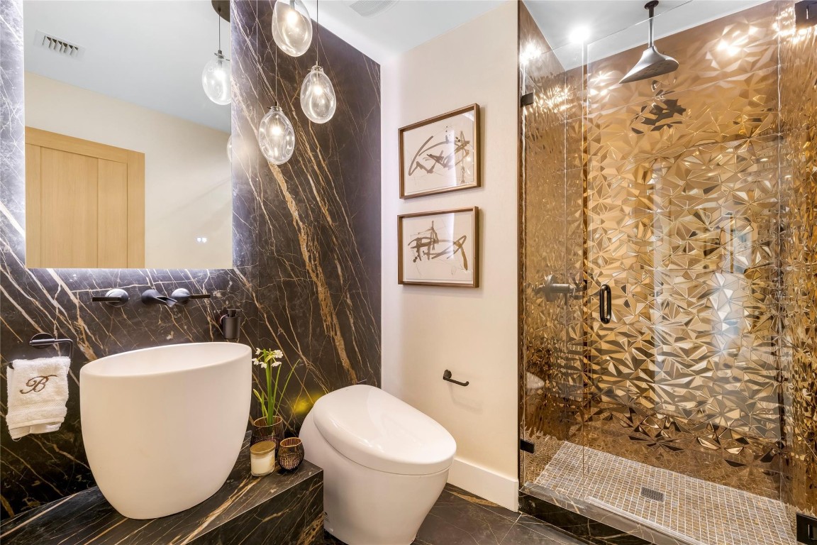 Auberge Residences - Residential