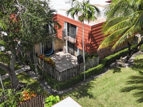 Tiny photo for 9901 NW 6TH Place #9901, Plantation, FL 33324 (MLS # B26081482)