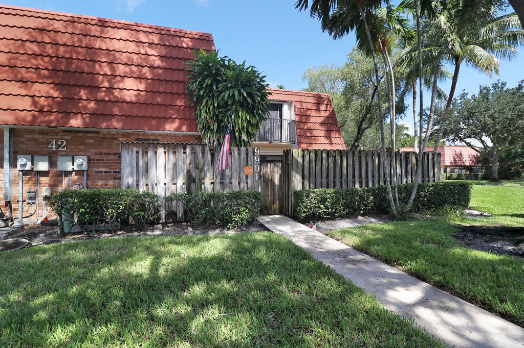 Photo of 9901 NW 6TH Place #9901, Plantation, FL 33324 (MLS # B26081482)