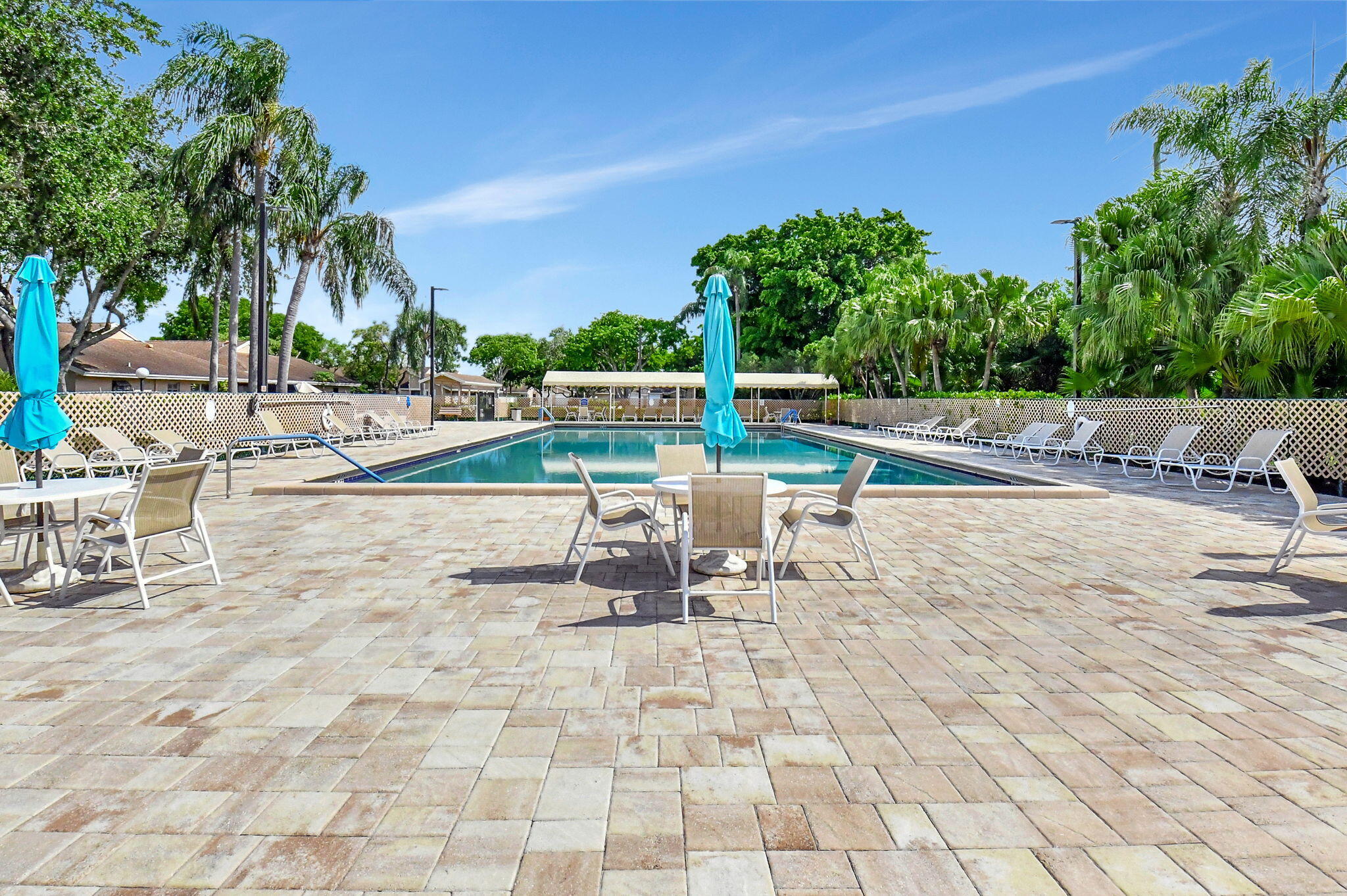 WHISPER WALK SEC C CONDO - Residential