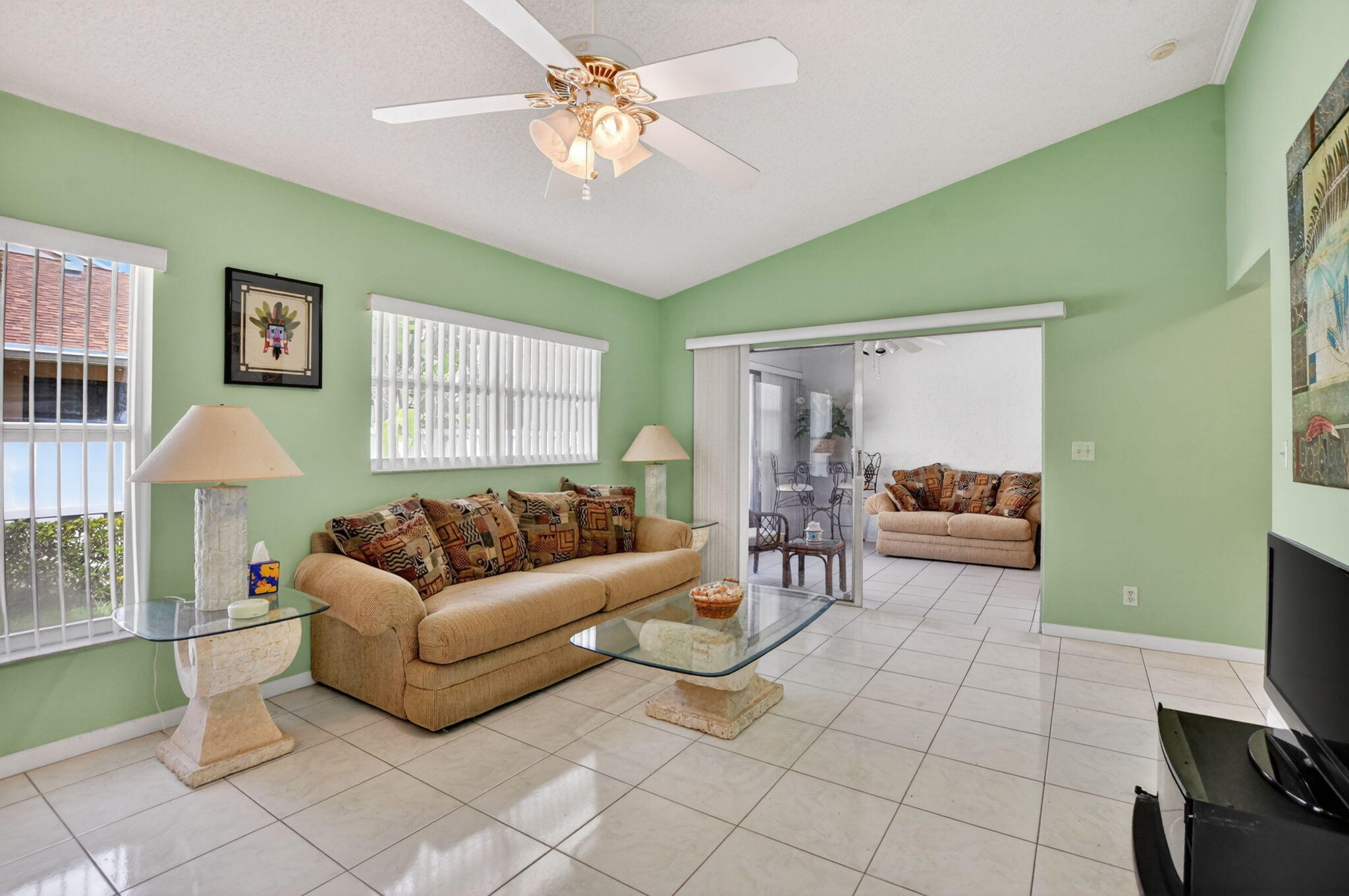 WHISPER WALK SEC C CONDO - Residential