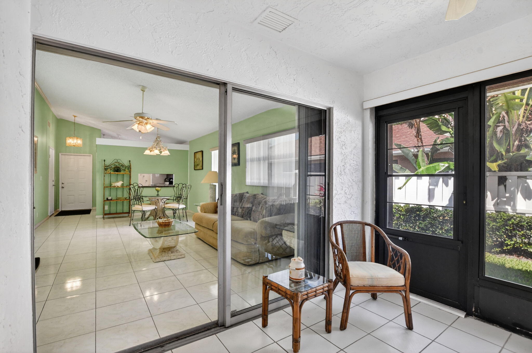 WHISPER WALK SEC C CONDO - Residential