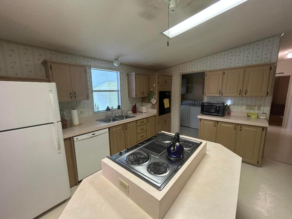 Spanish Lakes Fairways - Residential