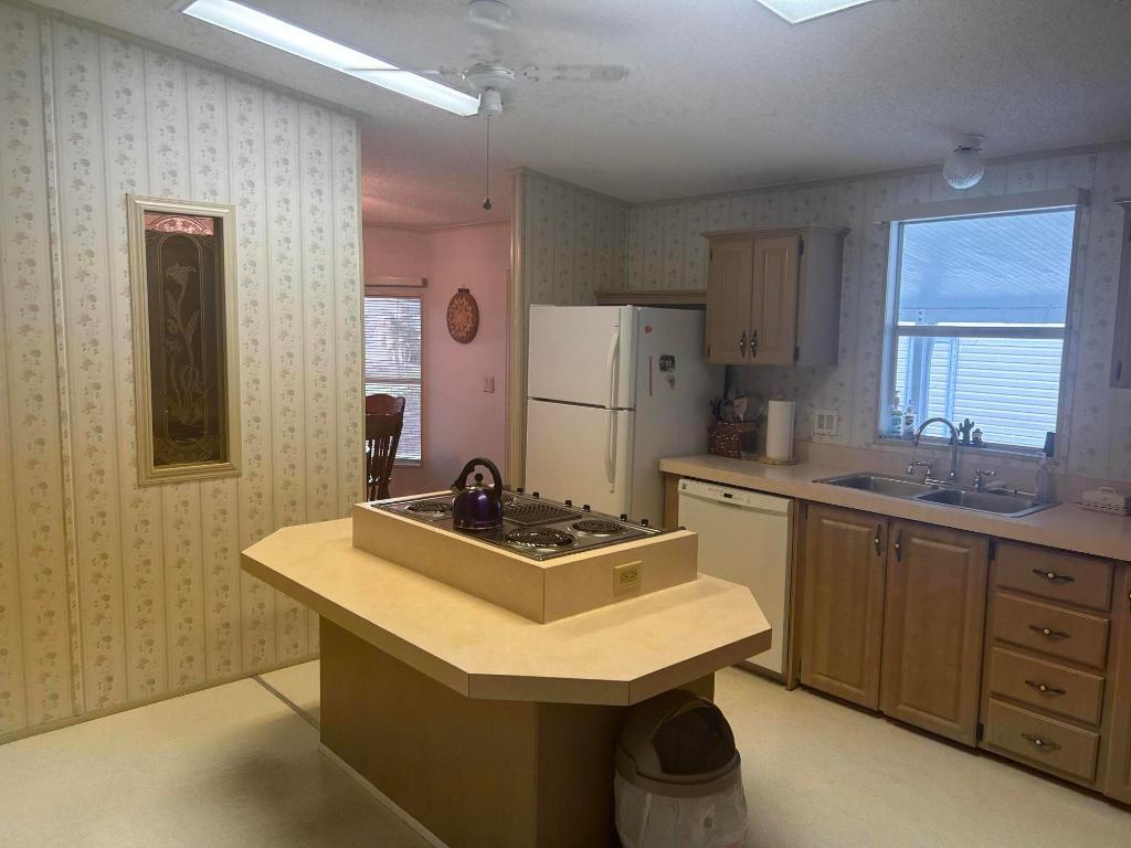 Spanish Lakes Fairways - Residential