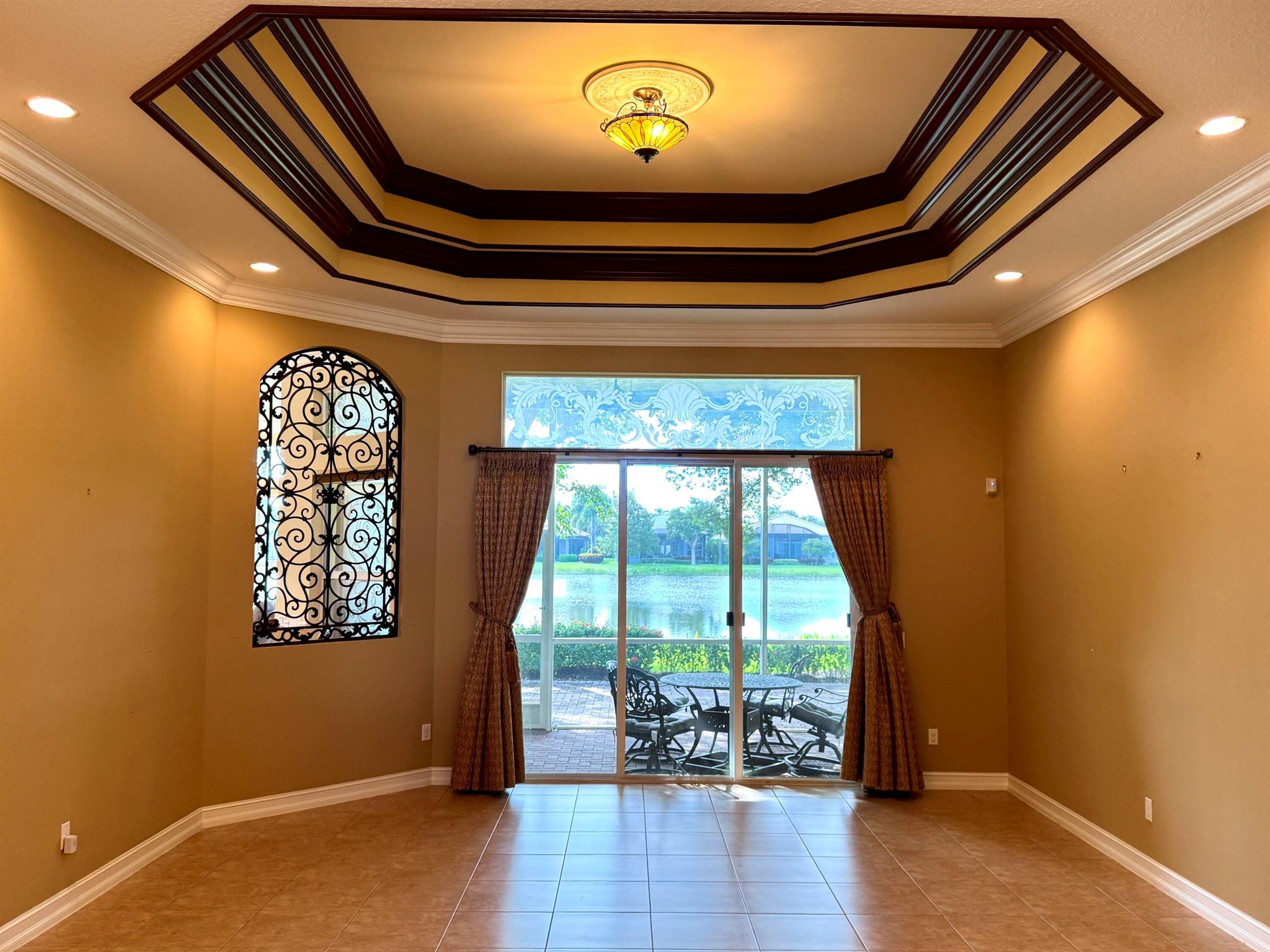 Valencia Reserve - Residential