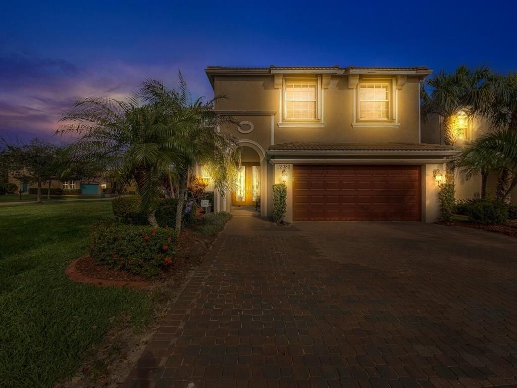 Photo of 12080 SW Knightsbridge Lane, Port Saint Lucie, FL 34987 (MLS # R10768516)